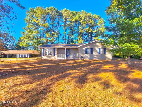 812 Maple Ln, Madisonville, TN 37354