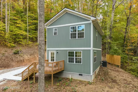 170 Lone Mountain Rd, Andersonville, TN 37705