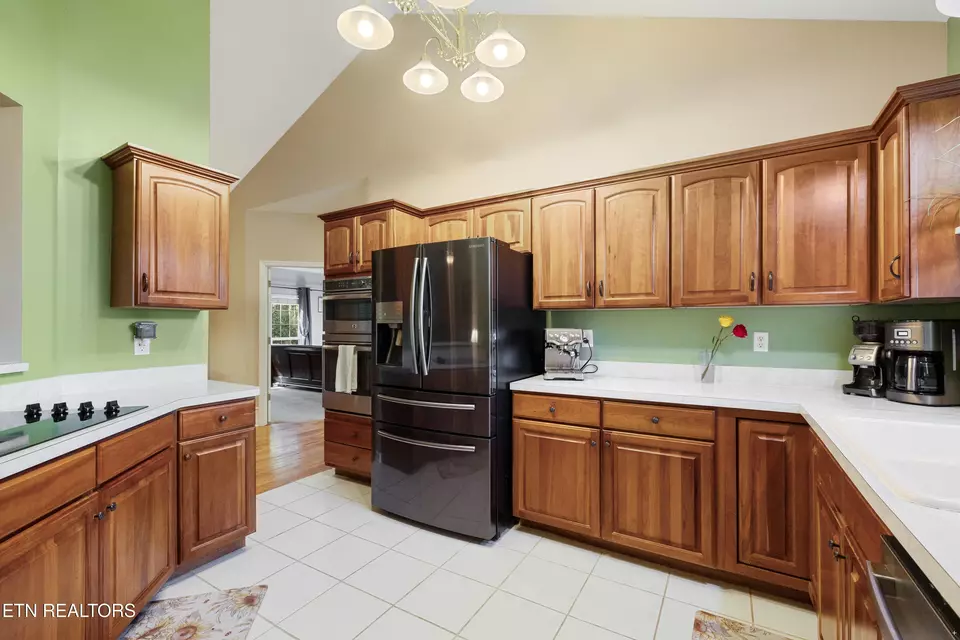 Kitchen - 11212 Elm Crest Ln, Knoxville, TN 37932 photo 2 of 2
