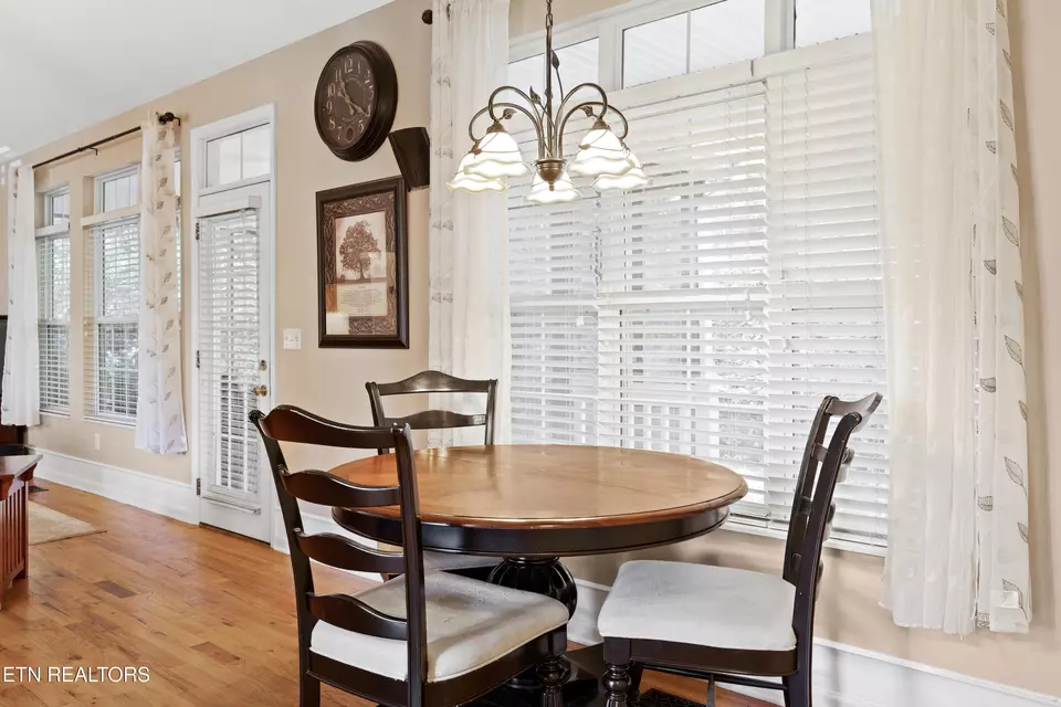 Dining - 11212 Elm Crest Ln, Knoxville, TN 37932 photo 2 of 4