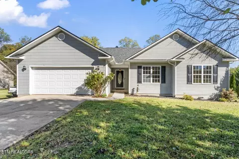 160 Hartland Dr, Madisonville, TN 37354