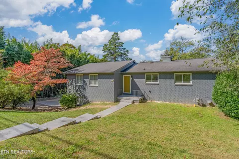 5431 Yosemite Tr, Knoxville, TN 37909