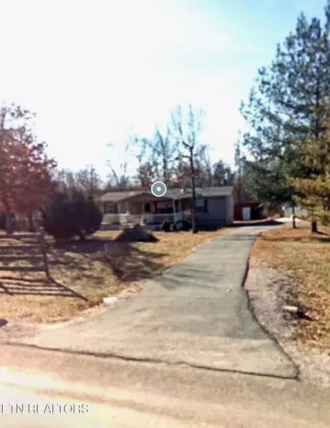 1514 Turkey Blind Rd, Crossville, TN 38572