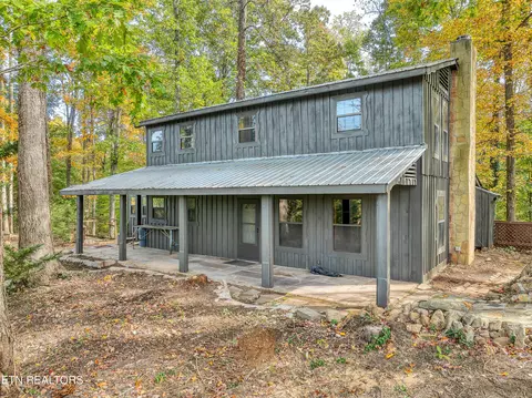 1012 Freda Ln, Friendsville, TN 37737