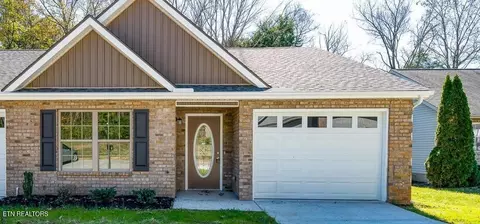 150 Oak Place Cir, Madisonville, TN 37354