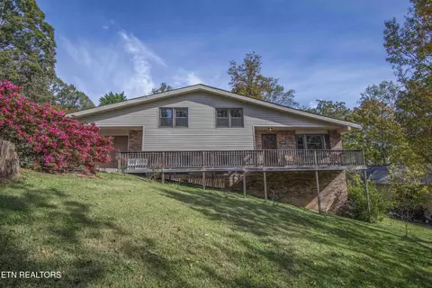 120 West Ln, Powell, TN 37849