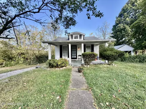 2415 Adair Ave, Knoxville, TN 37917