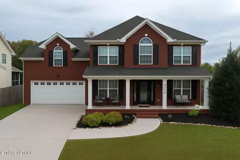 4800 Horsestall Dr, Knoxville, TN 37918