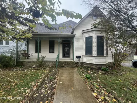 526 W Virginia Ave, Pineville, KY 40977