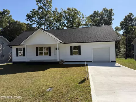 2113 Utah Trce, Crossville, TN 38572
