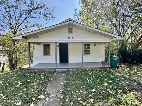 1112 England Dr, Knoxville, TN 37920