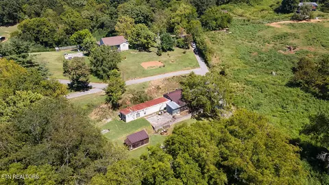 385 Shelton Rd, Newport, TN 37821