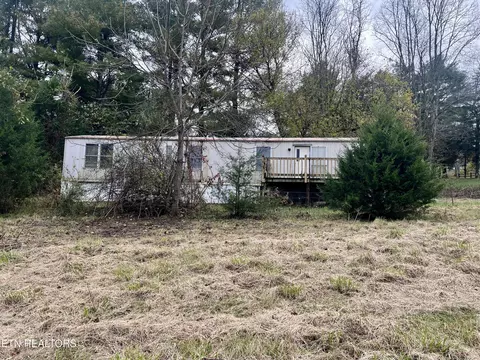 147 Schooler Ln, Cumberland Gap, TN 37724
