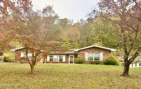 4208 Spar Dr, Knoxville, TN 37918
