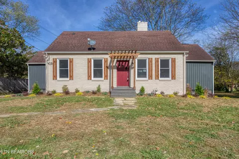 5303 Holston Dr, Knoxville, TN 37914