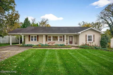 577 E 4th St, Cookeville, TN 38501