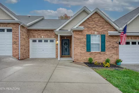 7144 La Christa Way, Knoxville, TN 37921