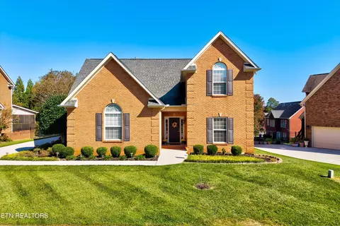 12611 Weatherstone Dr, Knoxville, TN 37922