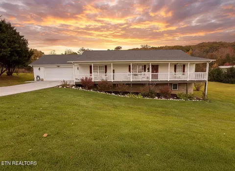 158 Sunnydale Ln, White Pine, TN 37890