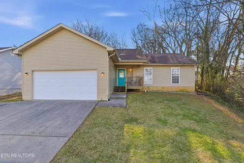 1414 Wales Ave, Maryville, TN 37804
