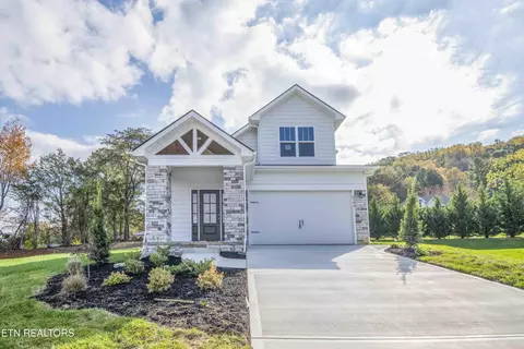 6704 Orange Petal Ln, Knoxville, TN 37931