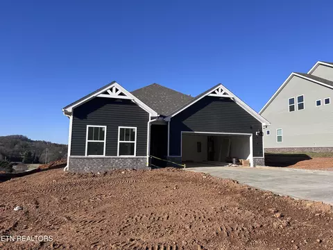 197 Sugar Maple Trl, Lenoir City, TN 37771
