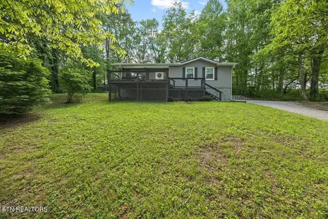 121 Ashley Rd, Jamestown, TN 38556