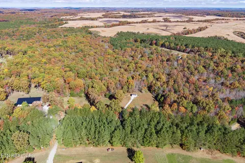 0 Lone Wolf Tr, Spencer, TN 38585