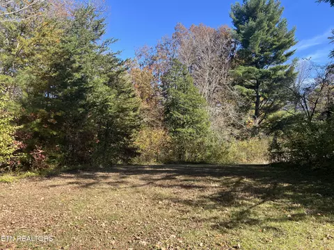 Hermans Lane, Crossville, TN 38555