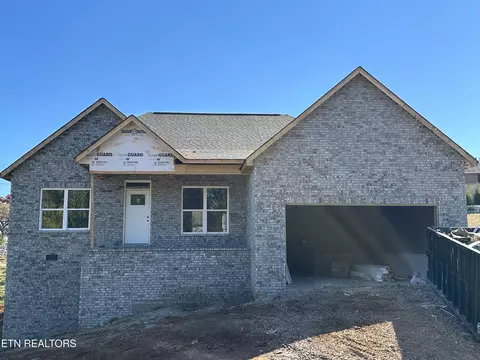 515 Carrington Blvd, Lenoir City, TN 37771