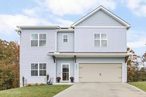 9800 Moon View Way, Knoxville, TN 37931