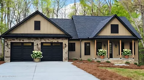 236 Meadowood Rd, Newport, TN 37821