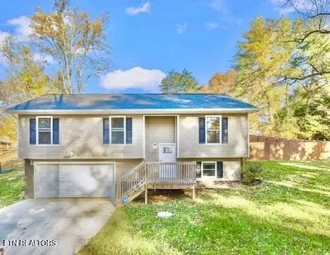 135 Woodcrest Dr, Greeneville, TN 37745