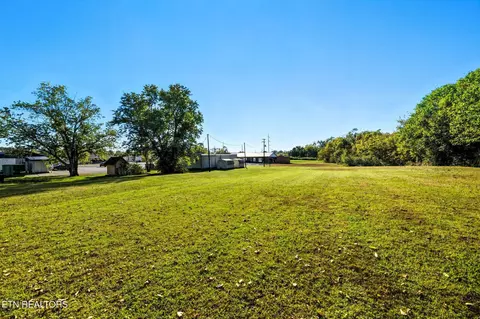 409 Sweetwater Vonore Road Rd, Sweetwater, TN 37874