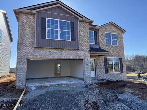 1918 Juniper Brush Rd, Knoxville, TN 37932