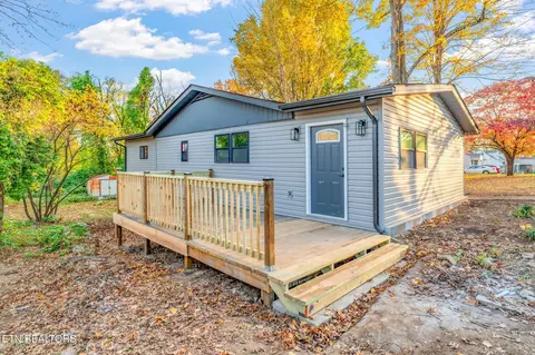 3136 Marion Dr, Knoxville, TN 37918