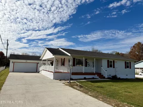 246 Valley View Rd, La Follette, TN 37766
