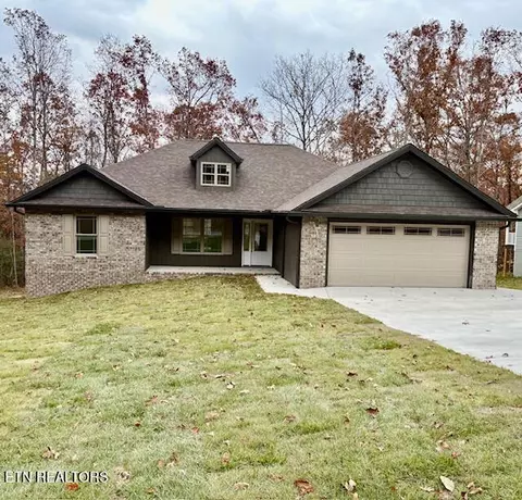 532 Saint George Dr, Crossville, TN 38558