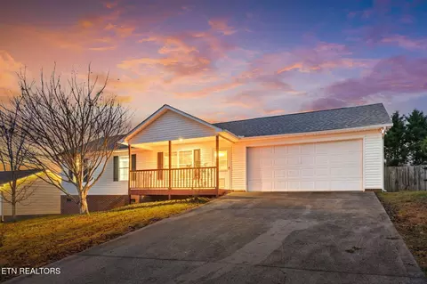 2822 Diane Gayle Dr, Knoxville, TN 37924
