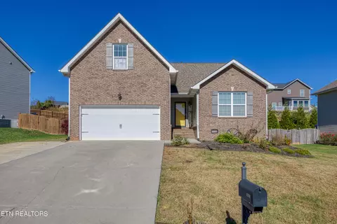 2649 Southwinds Cir, Sevierville, TN 37876
