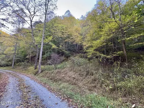 0 Indian Creek Ln, Bristol, VA 24202
