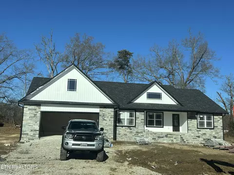 850 Colby Cir, Crossville, TN 38571