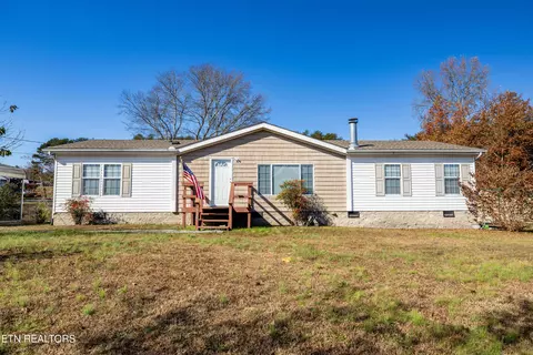 100 Second St, Rockwood, TN 37854