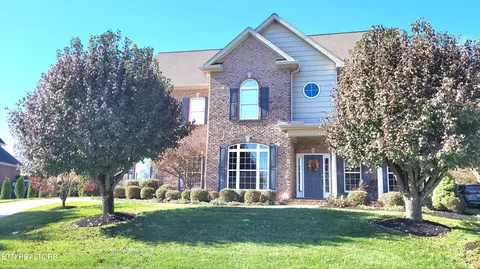 12612 Weatherstone Dr, Knoxville, TN 37922