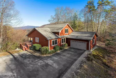 414 Gold Rd, Cosby, TN 37722