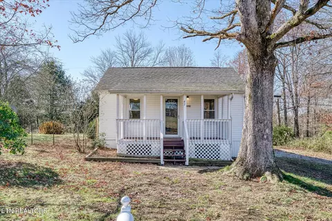 47 Morning Star Ln, Crossville, TN 38572