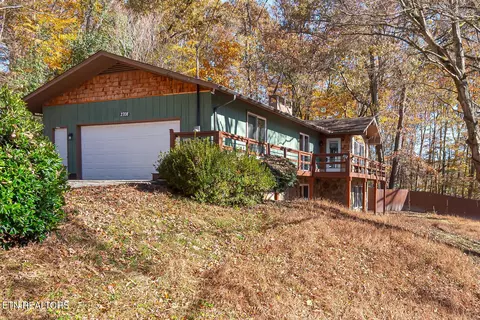 2708 Williams Rd, Knoxville, TN 37932