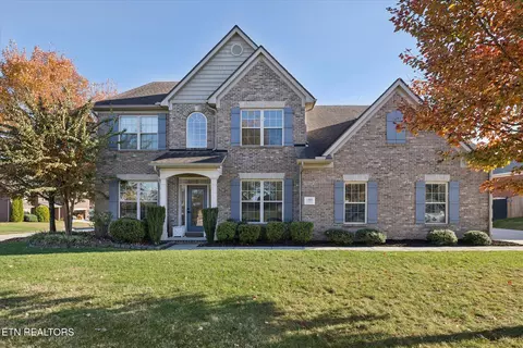 12802 Lily Pond Ln, Knoxville, TN 37922