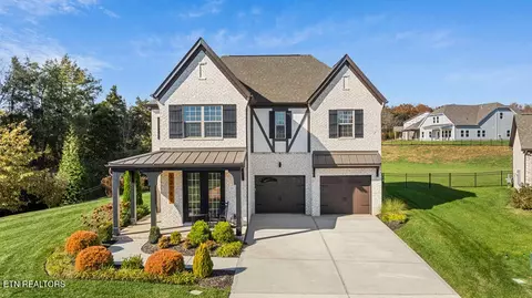 12787 Baltica Ln, Farragut, TN 37934