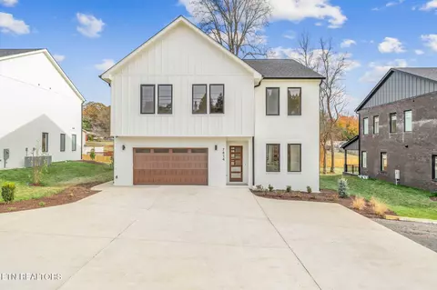 7814 S Northshore Dr, Knoxville, TN 37919